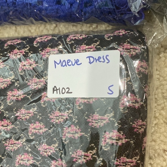 Maeve Anthropologie Pink Black Paisley Shift Dress Sz Small Short Sleeve Midi - Picture 15 of 15